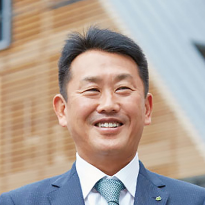 株式会社リヴ 代表取締役 波夛野 賢