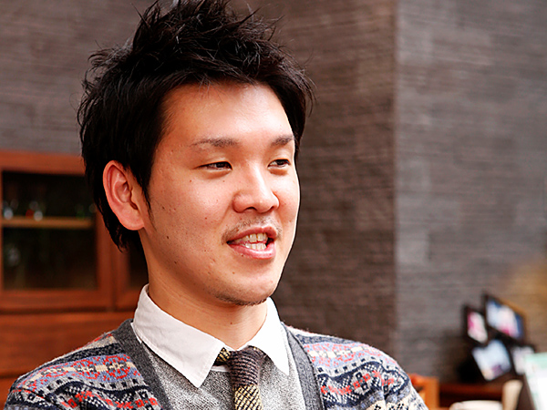 株式会社ジョンソンホームズ インテリア事業部統括マネージャー 棟安 祐也